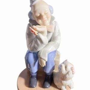 Vintage Porcelain Clown Figurine With Dog Flower Hat Bow Tie 2002